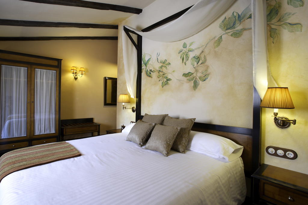 Hotel Rural & Spa Los Anades Abánades Oda fotoğraf