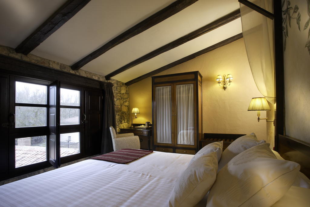 Hotel Rural & Spa Los Anades Abánades Oda fotoğraf